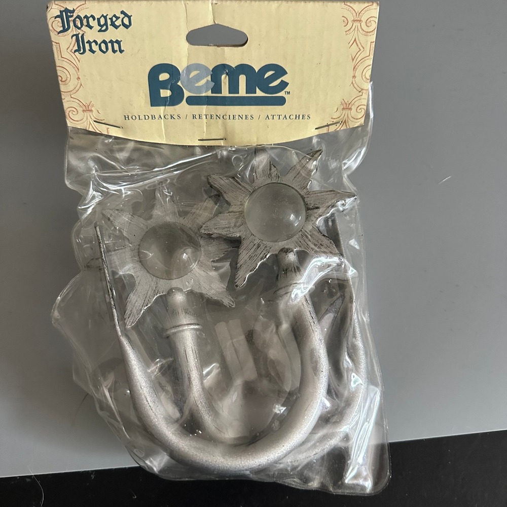 Beme Forged Iron Sun-Globe Curtain Holdbacks Antique Silver Set of 2 HFG23AS